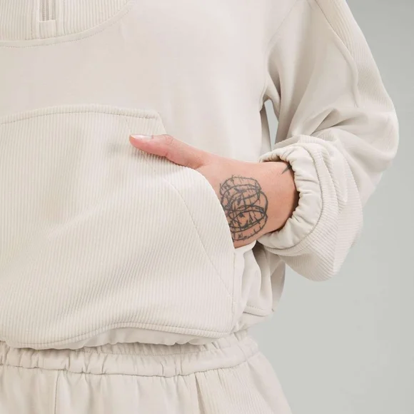 Lululemon Softstreme Pullover - Picture 11 of 15